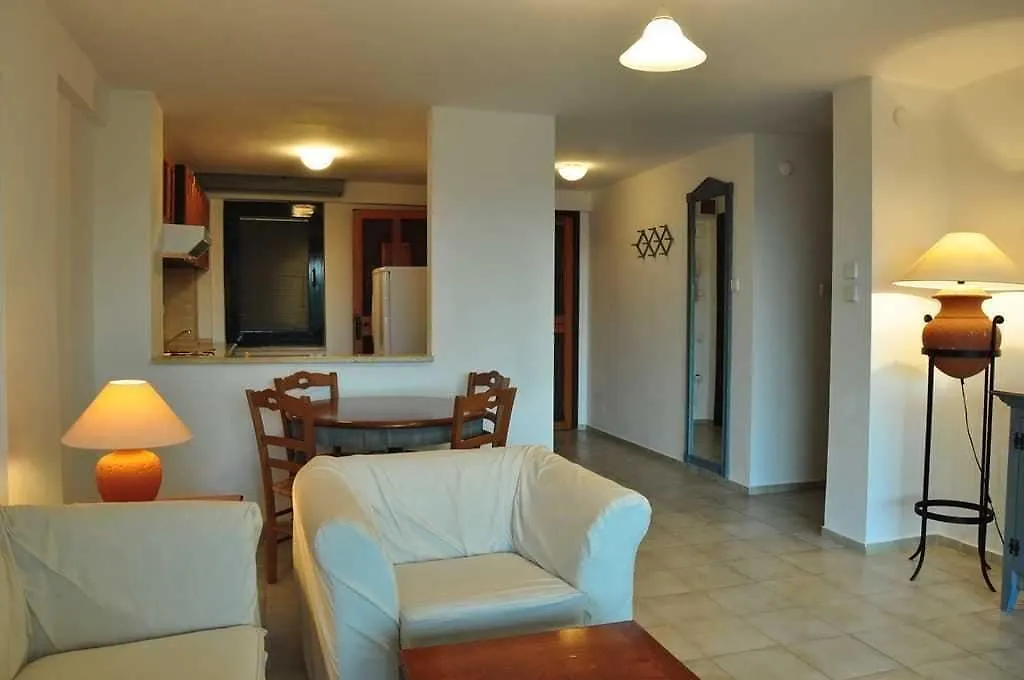 Palm Court Suites Ayvalı 3*,