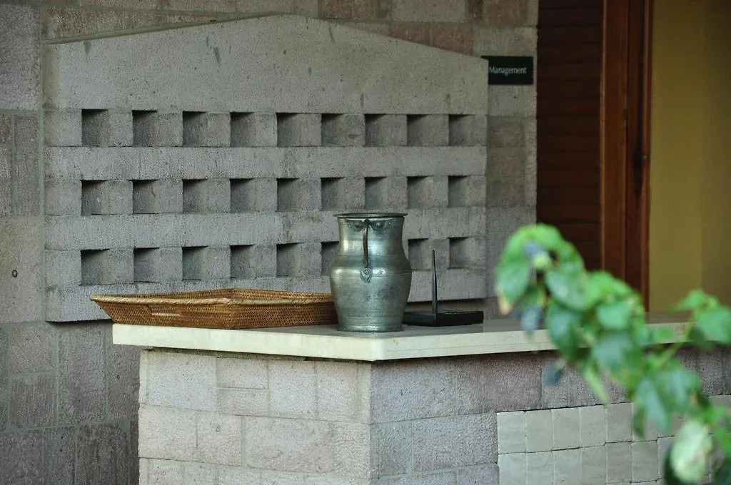 Palm Court Suites Ayvalik 3*,