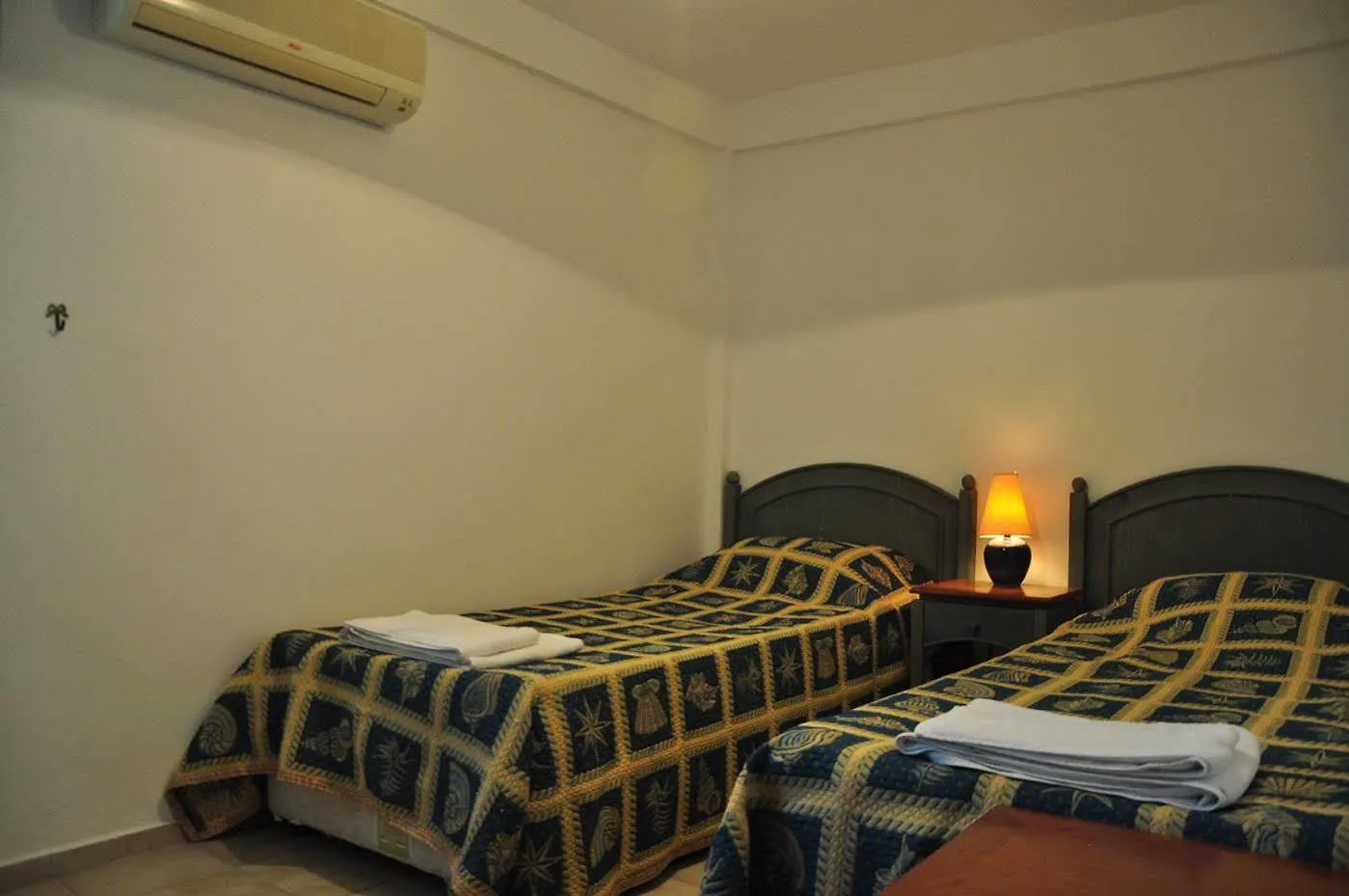 Bed & Breakfast Palm Court Suites Ayvalı